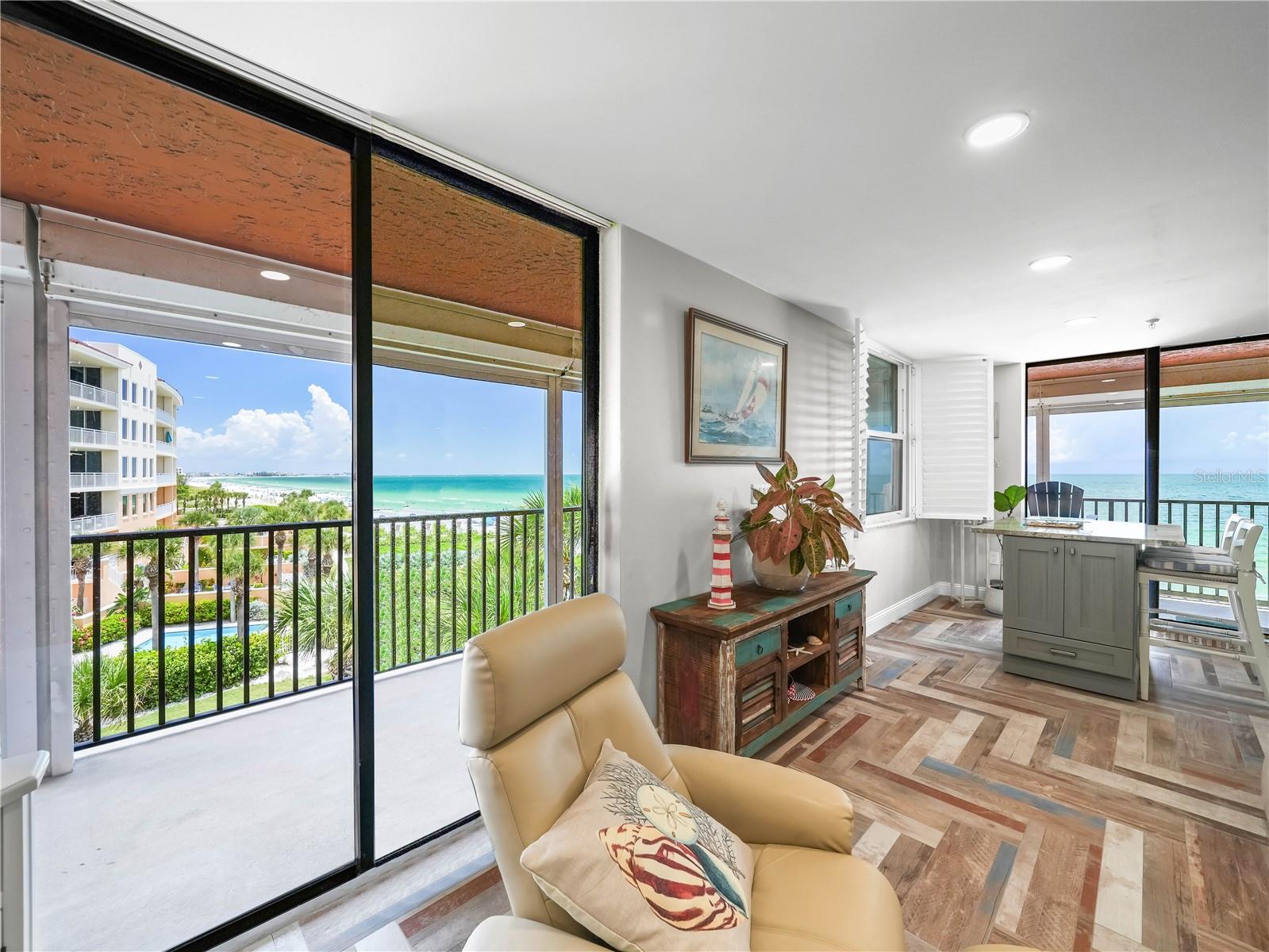 15316 GULF BLVD #301, MADEIRA BEACH, FL, 33708