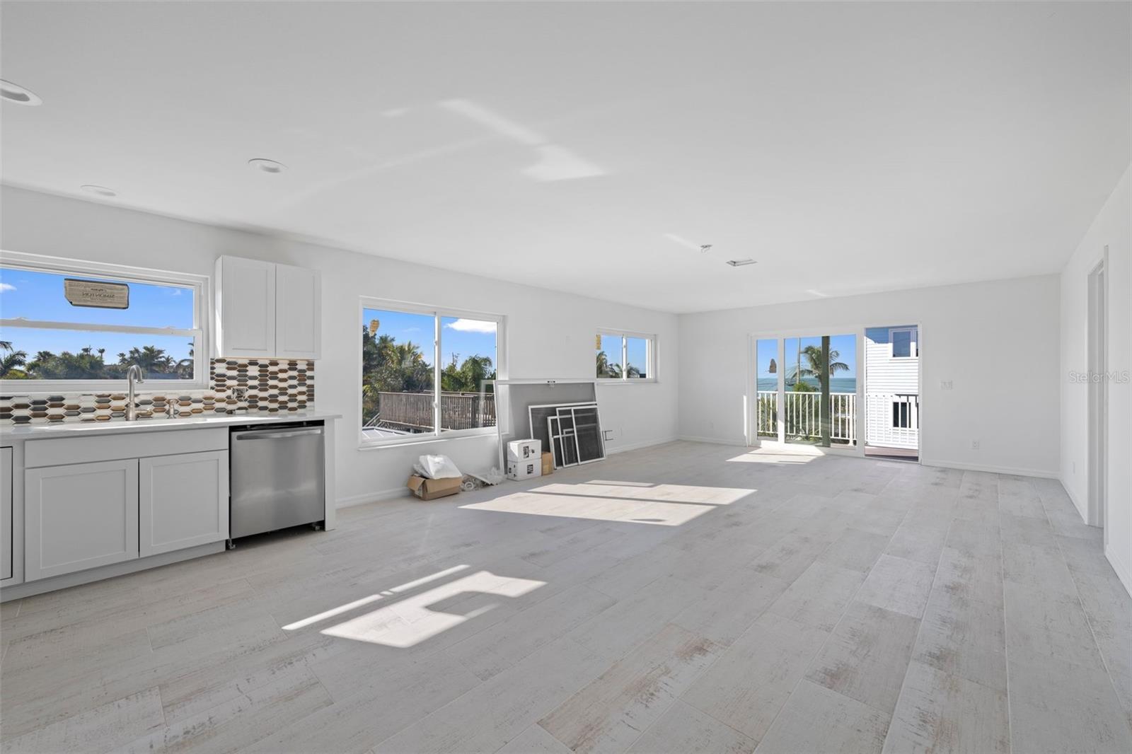 2210 AVENUE C #A & B, BRADENTON BEACH, FL, 34217