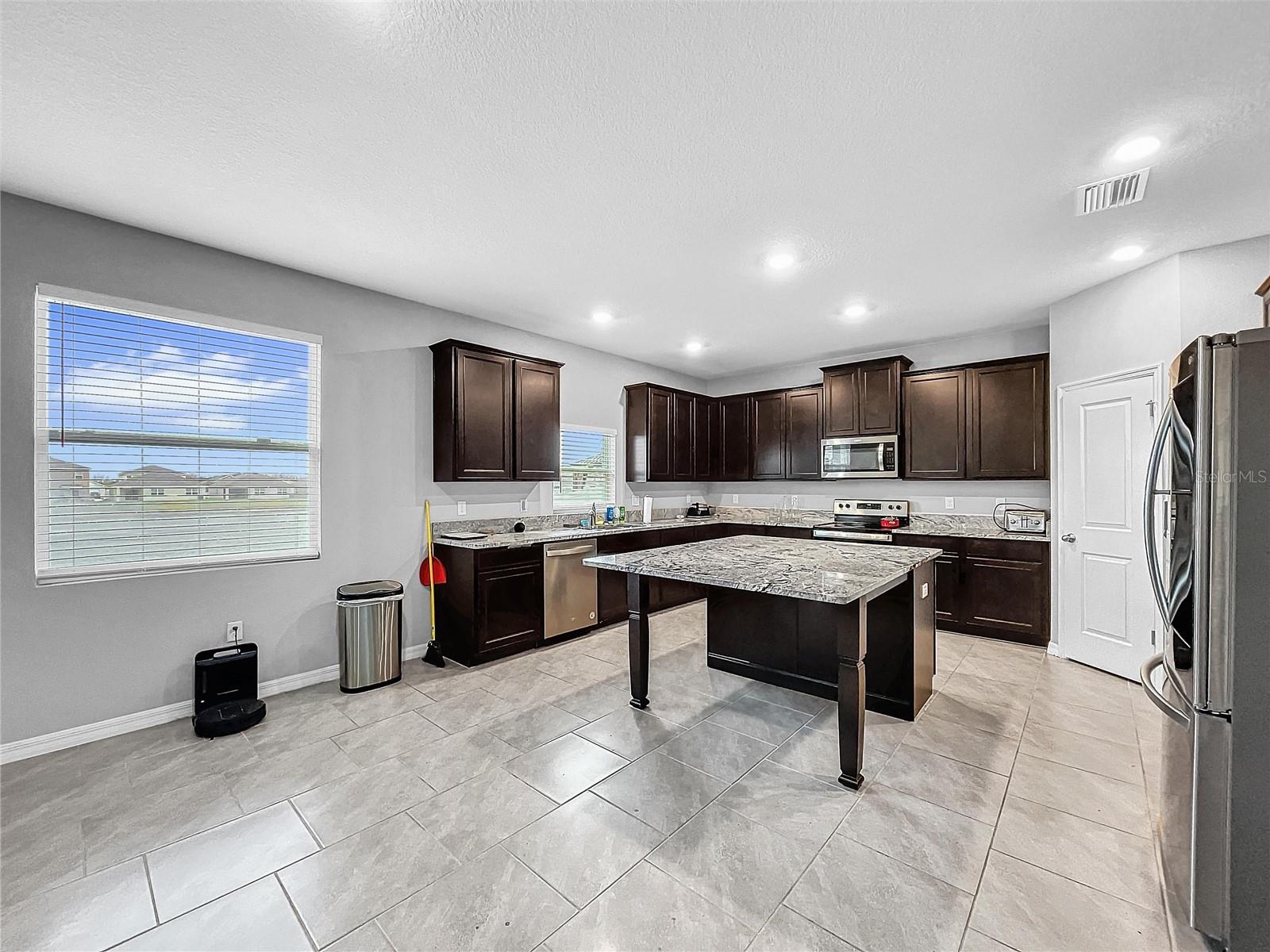 11946 BRIGHTON KNOLL LOOP, RIVERVIEW, FL, 33579