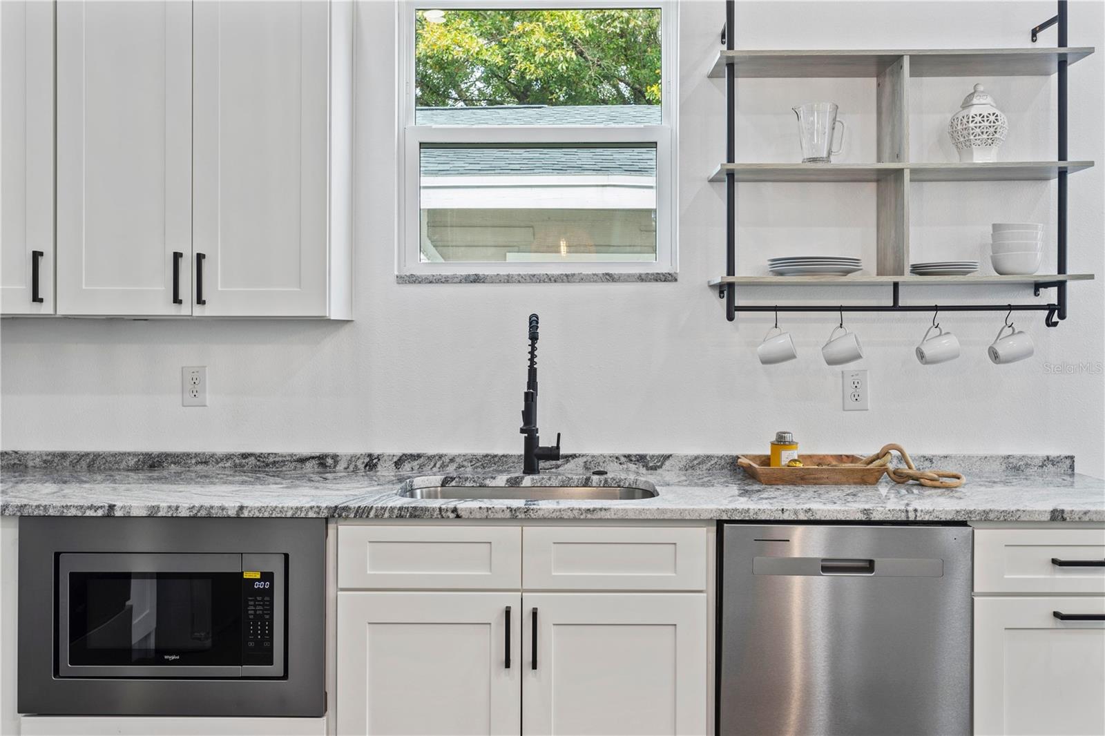 6534 WAYNE ST, ST PETERSBURG, FL, 33702