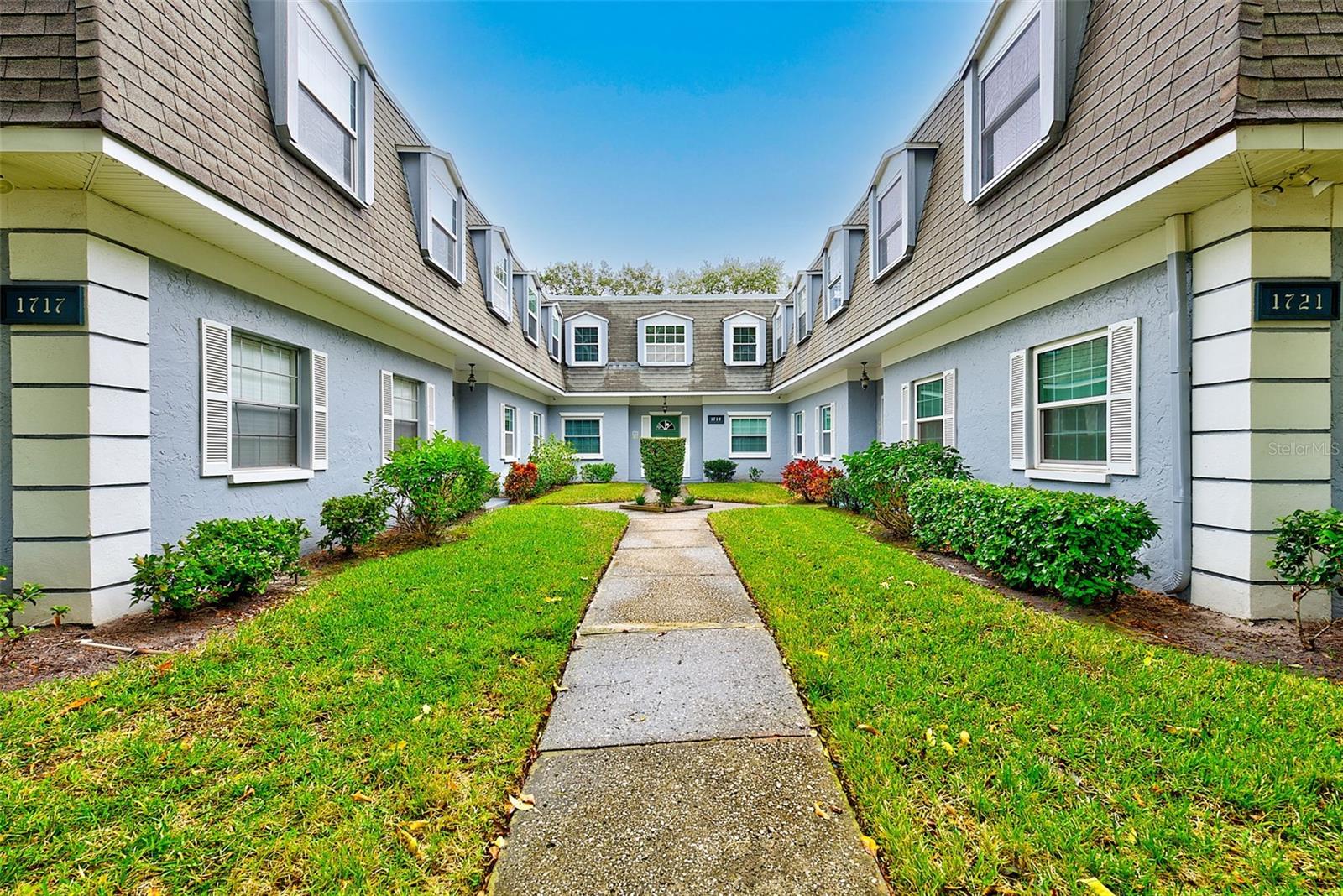 1717 Belleair Forest Dr B Belleair, Florida, United States Home For Sale