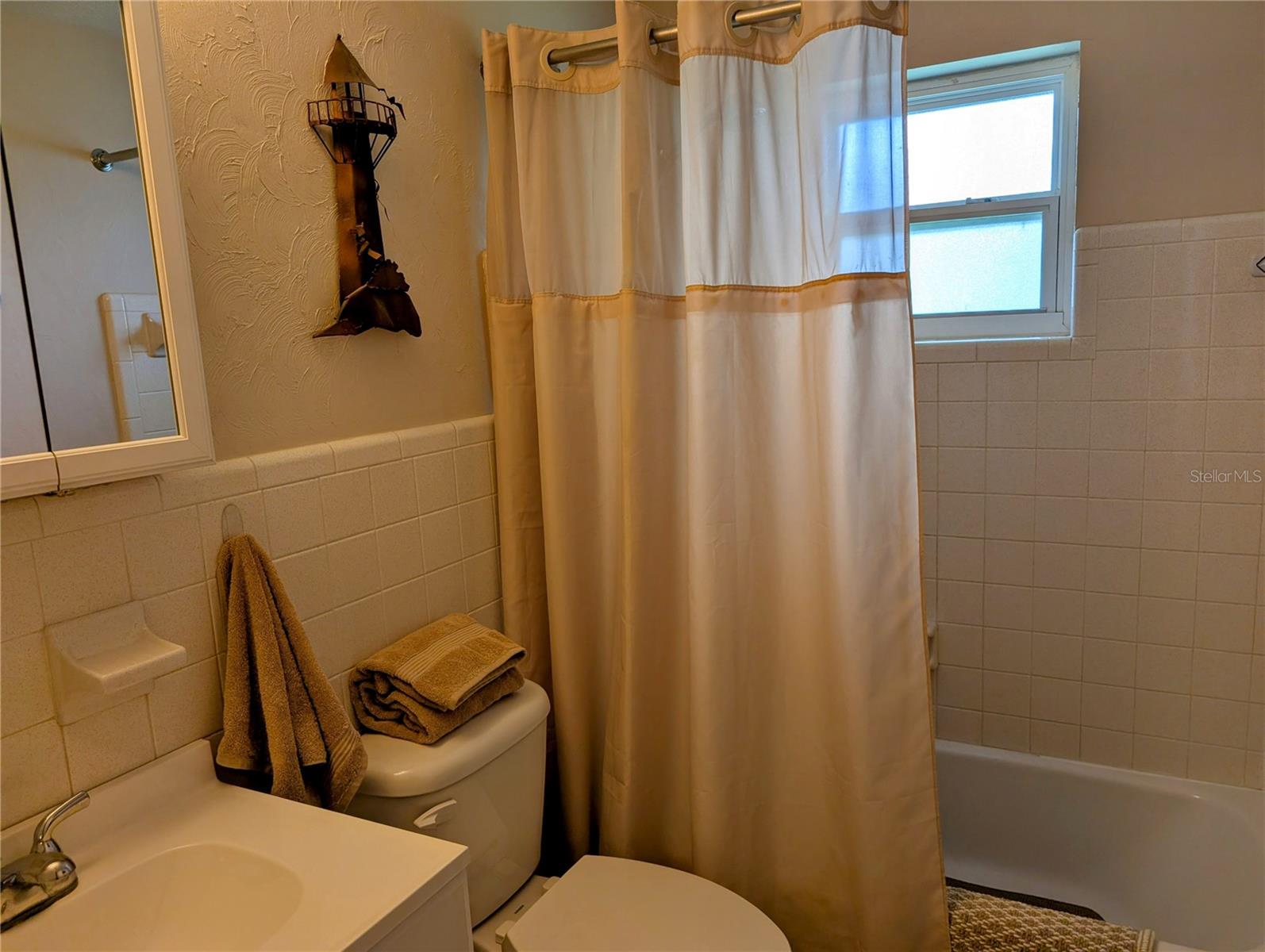 1628 PARADISE LN, ASTOR, FL, 32102