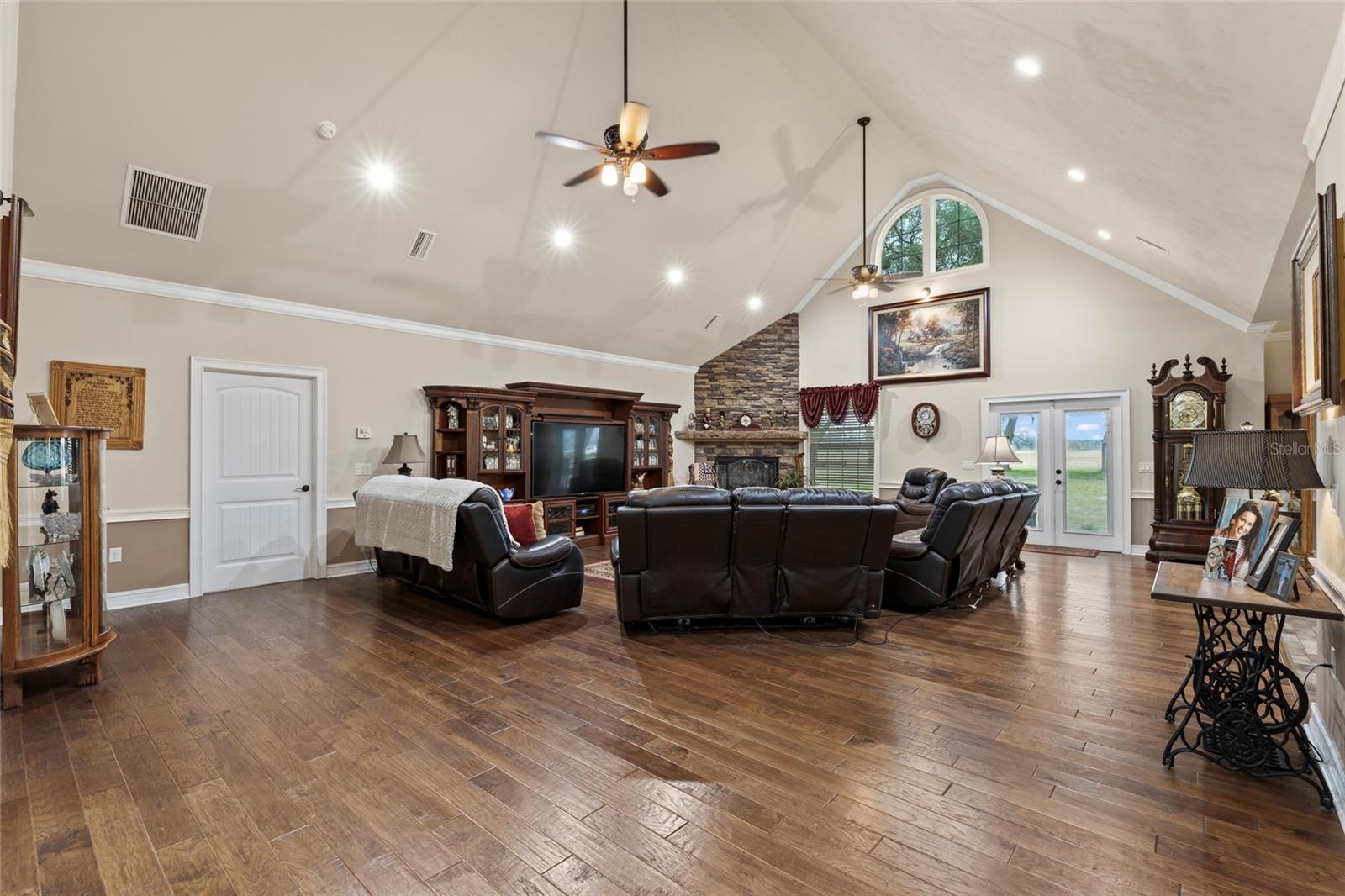 4107 SW STATE ROAD 45, NEWBERRY, FL, 32669