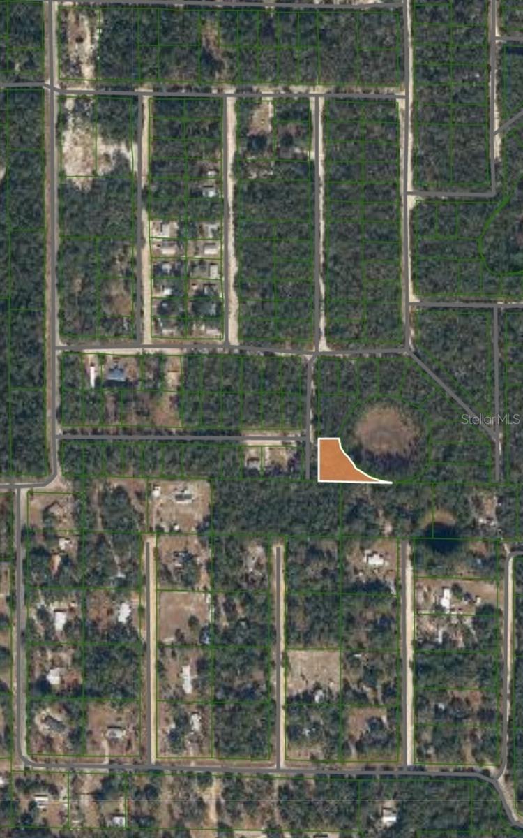 208 CEDAR TRL, INTERLACHEN, FL, 32148