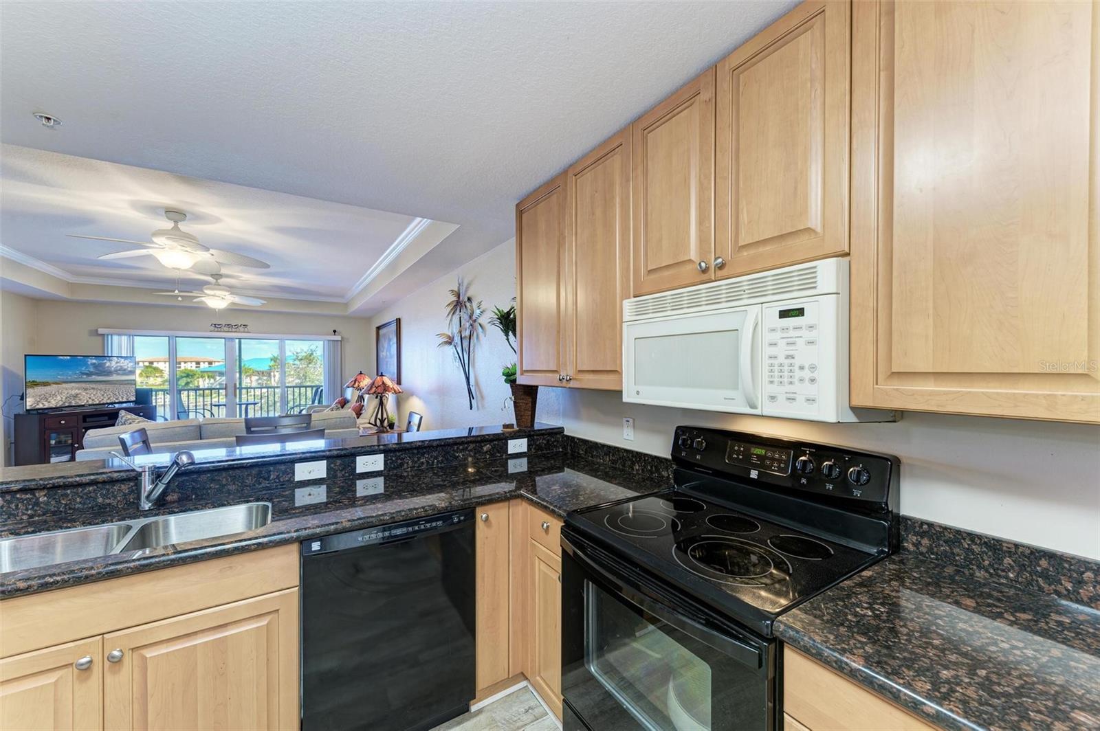 3322 PURPLE MARTIN DR #135, PUNTA GORDA, FL, 33950