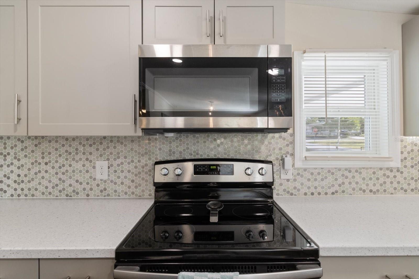 7338 FIRST LOOP AVE, BROOKSVILLE, FL, 34613