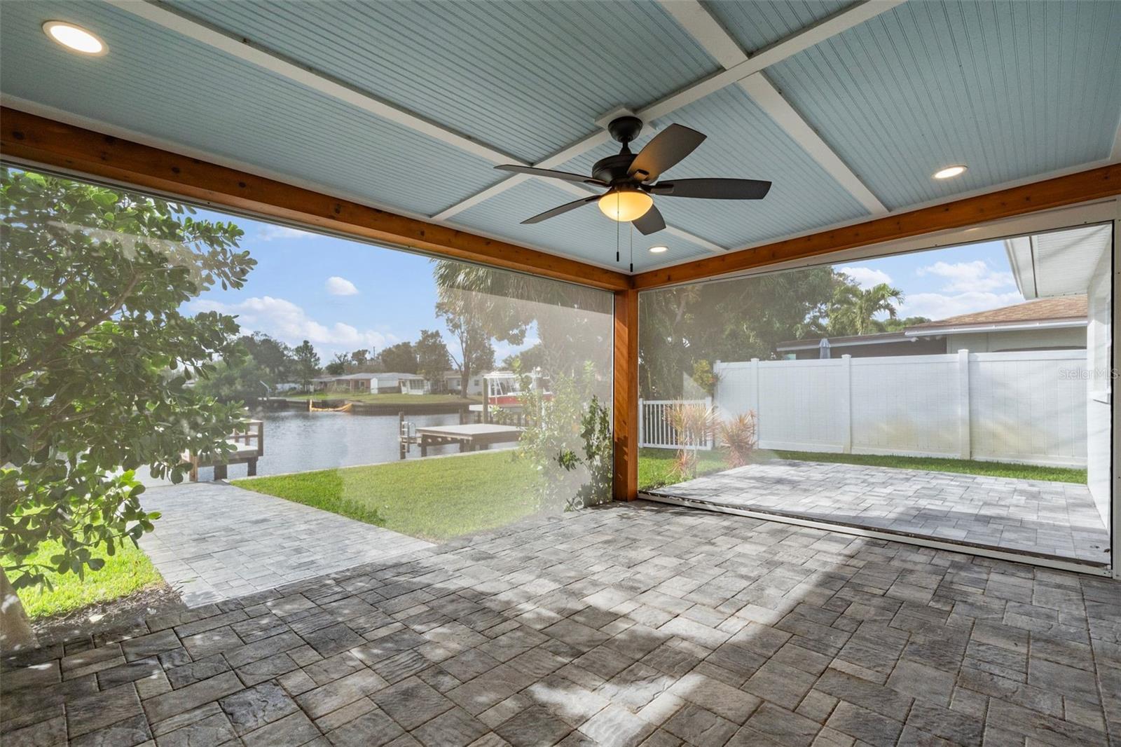 170 98TH AVE N, ST PETERSBURG, FL, 33702