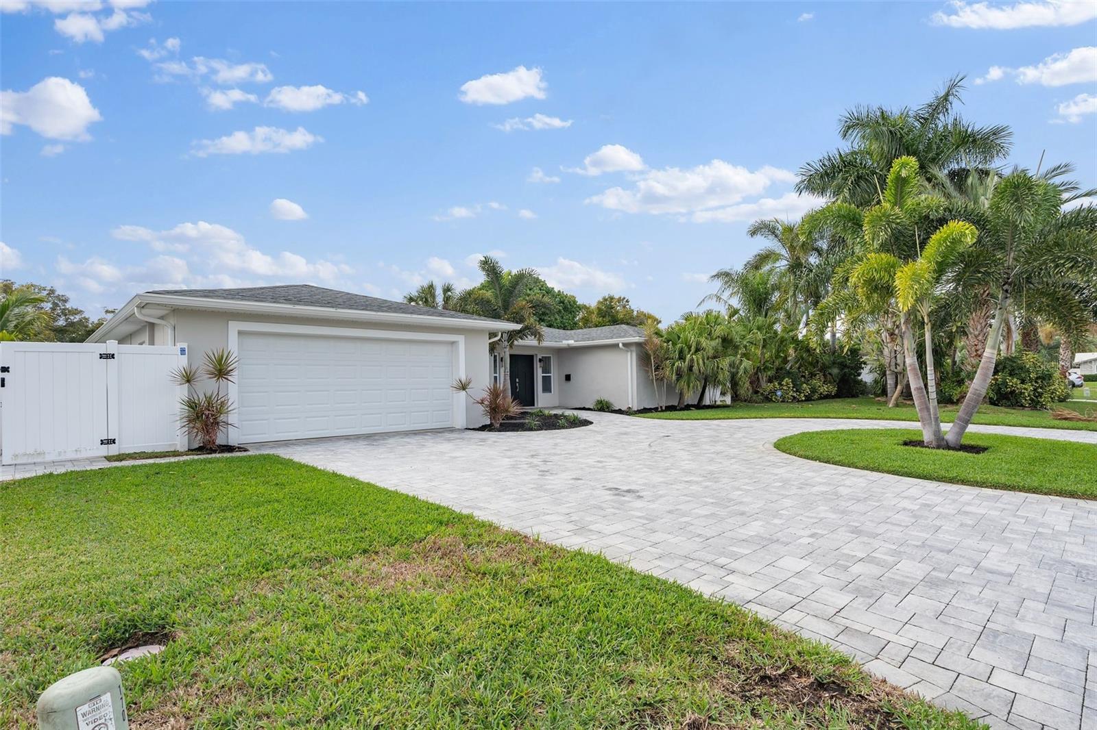 170 98TH AVE N, ST PETERSBURG, FL, 33702