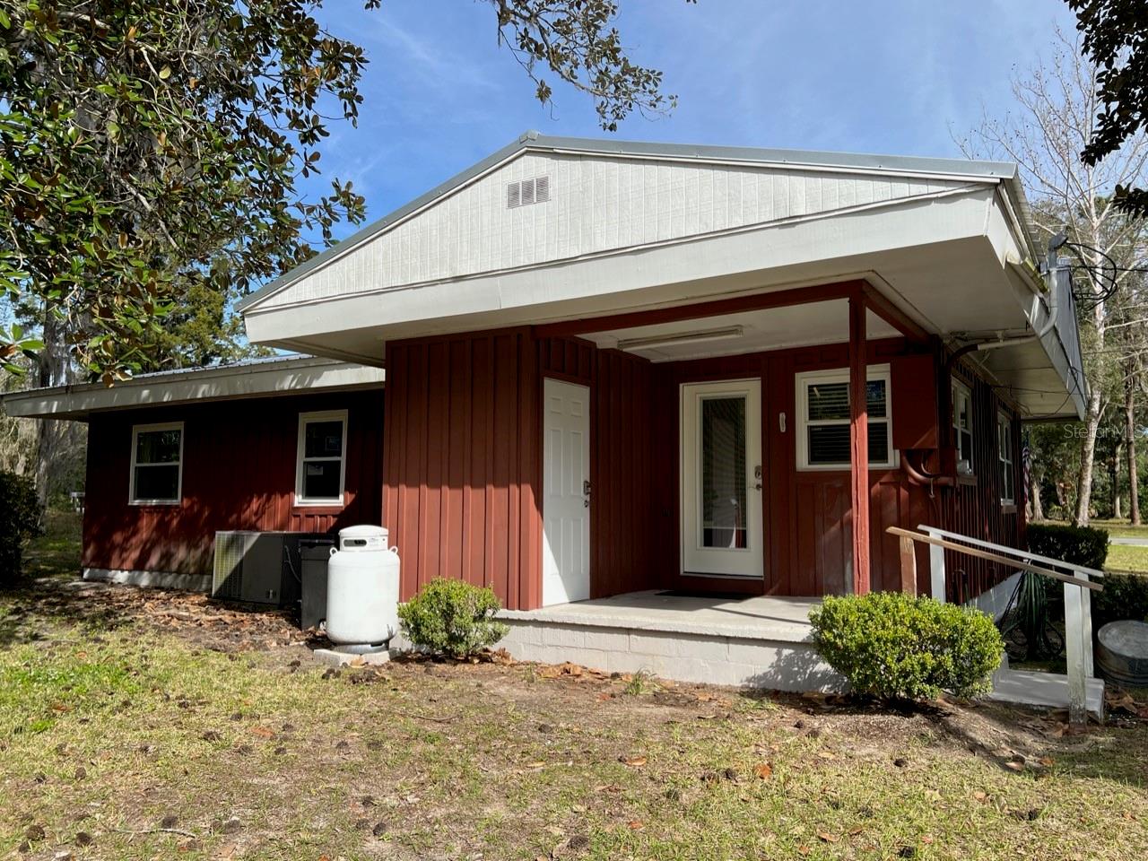 738 PENNSYLVANIA AVE, BRONSON, FL, 32621