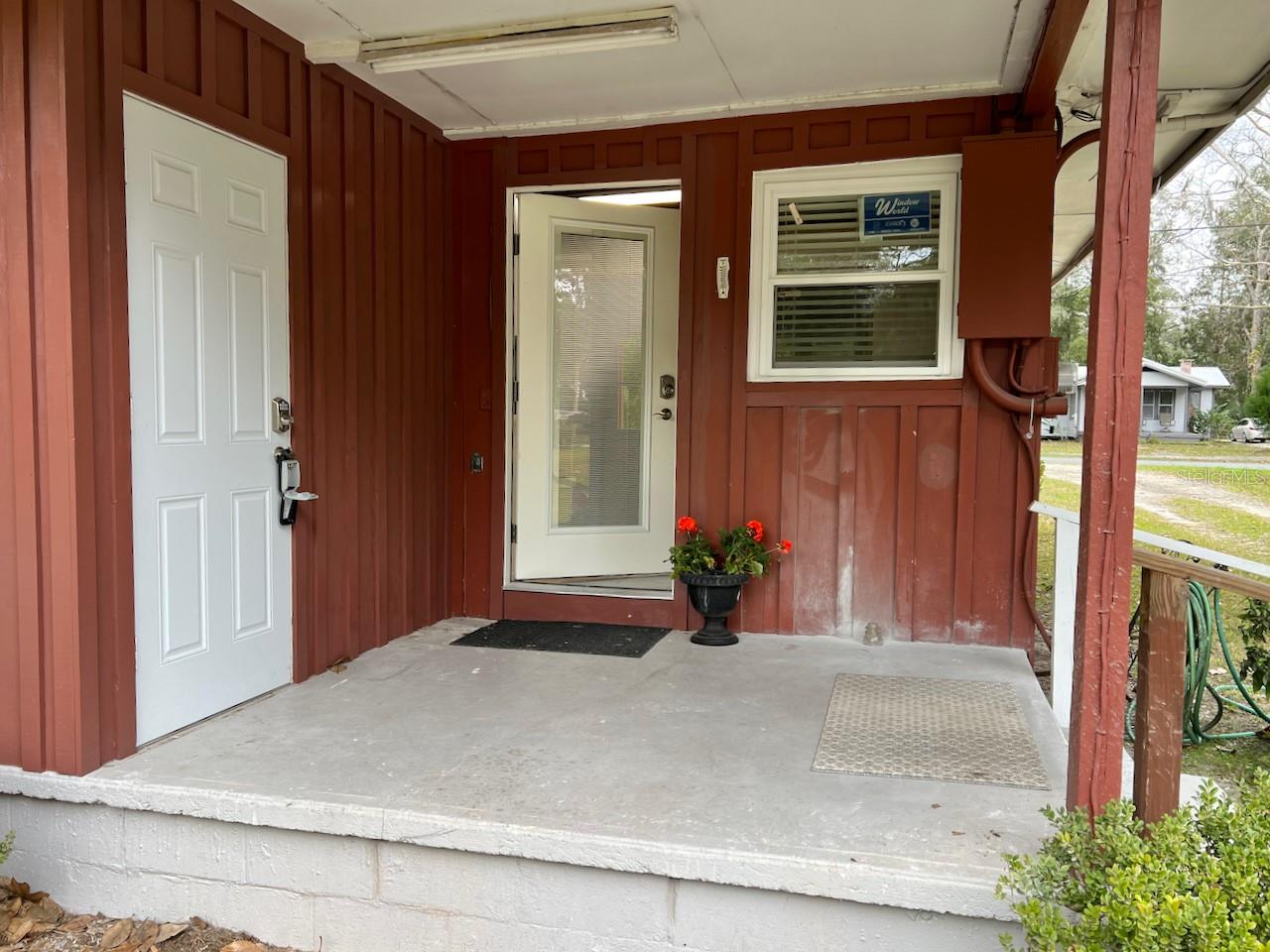738 PENNSYLVANIA AVE, BRONSON, FL, 32621