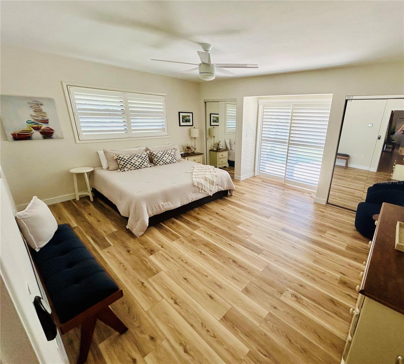3535 W FOREST LAKE DR, SARASOTA, FL, 34232
