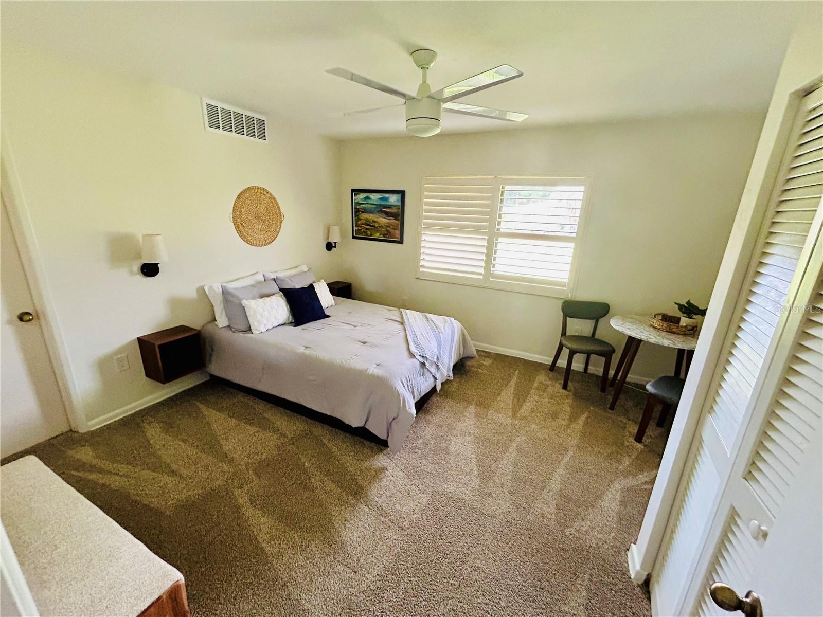 3535 W FOREST LAKE DR, SARASOTA, FL, 34232