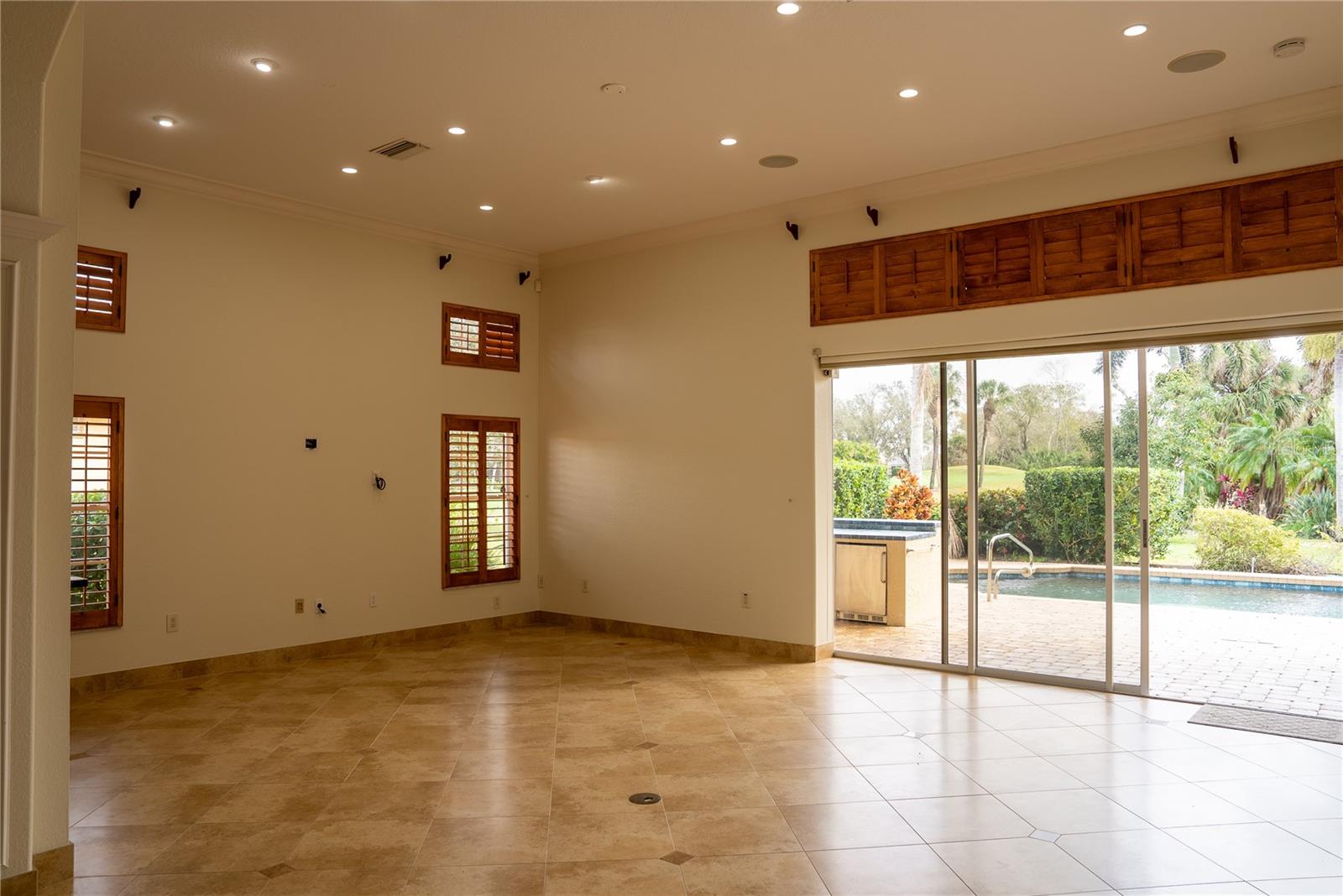 326 SAINT GEORGE CT #14, VENICE, FL, 34293