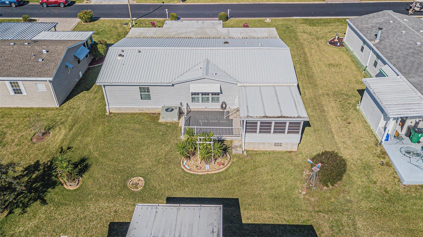 37532 NEW HORIZONS BLVD, ZEPHYRHILLS, FL, 33541