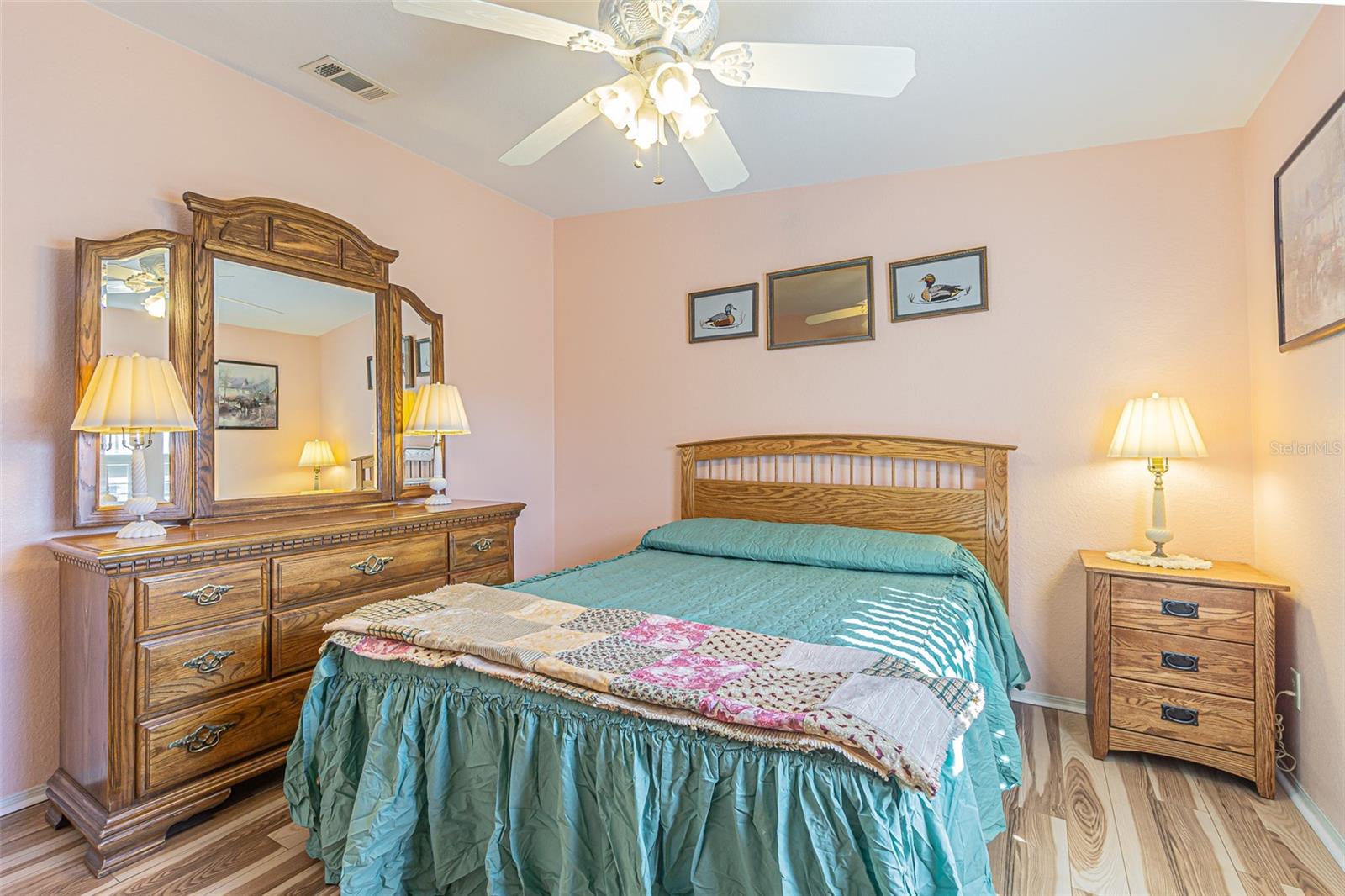 37532 NEW HORIZONS BLVD, ZEPHYRHILLS, FL, 33541