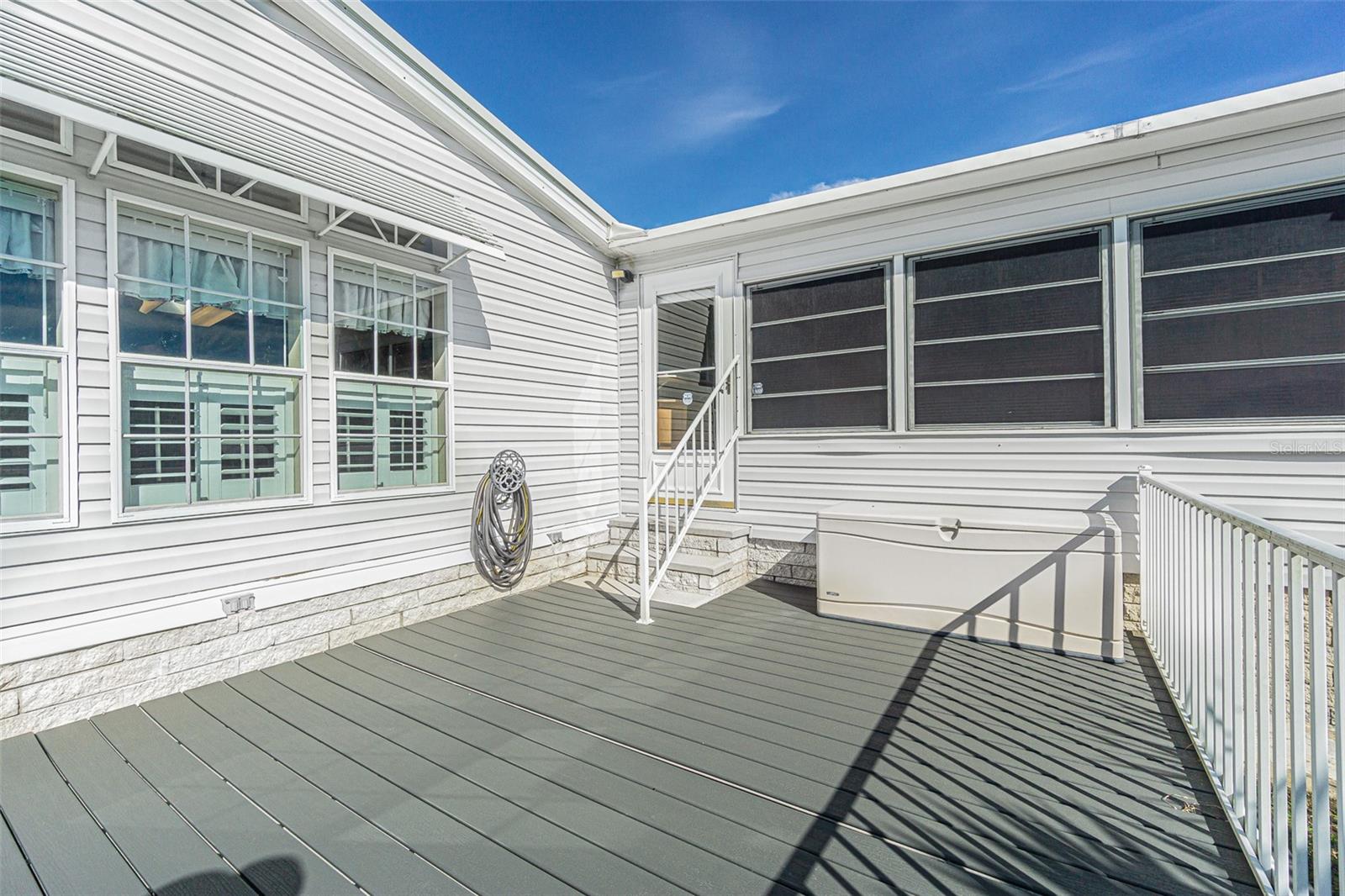 37532 NEW HORIZONS BLVD, ZEPHYRHILLS, FL, 33541