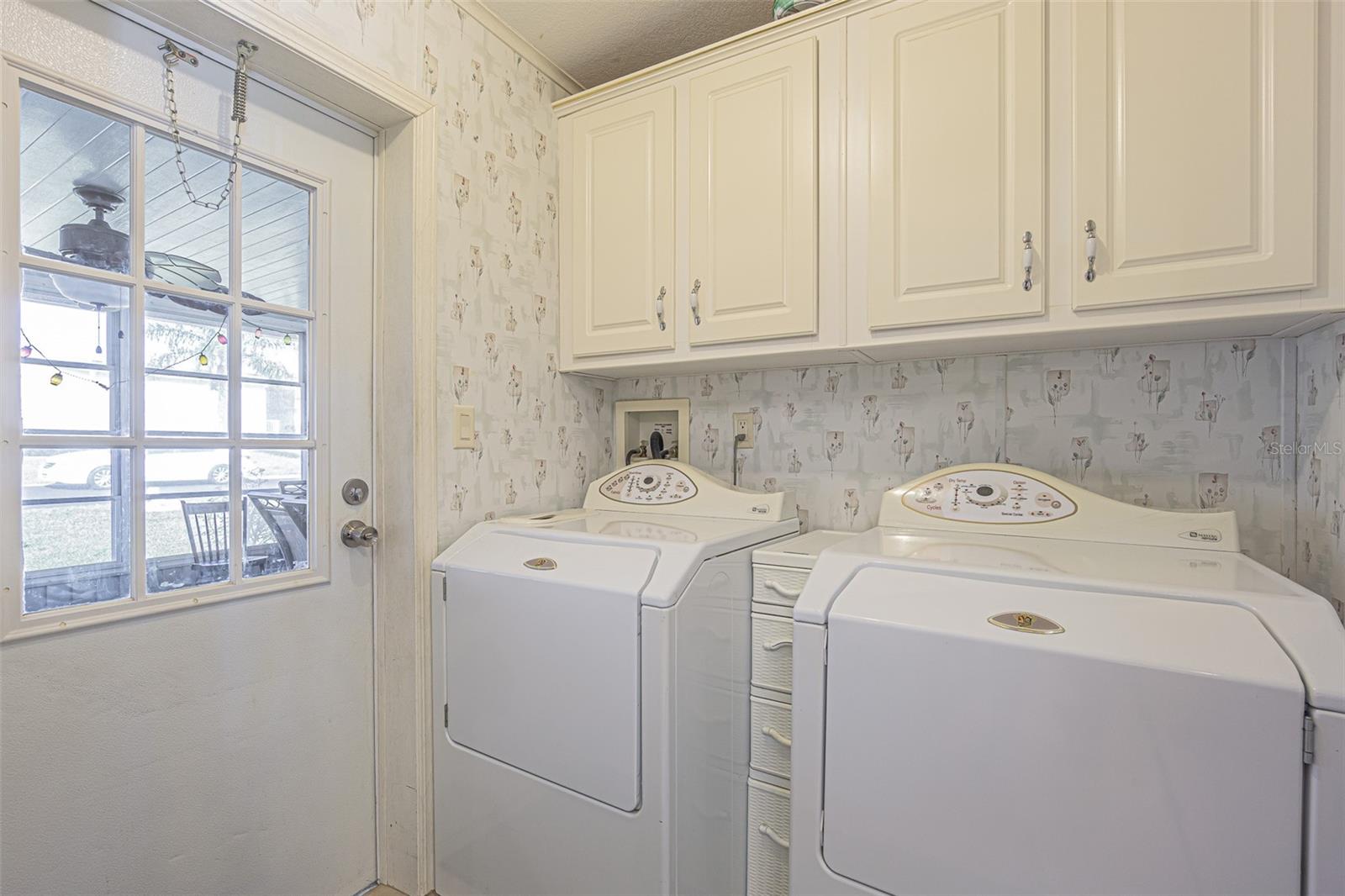 37532 NEW HORIZONS BLVD, ZEPHYRHILLS, FL, 33541