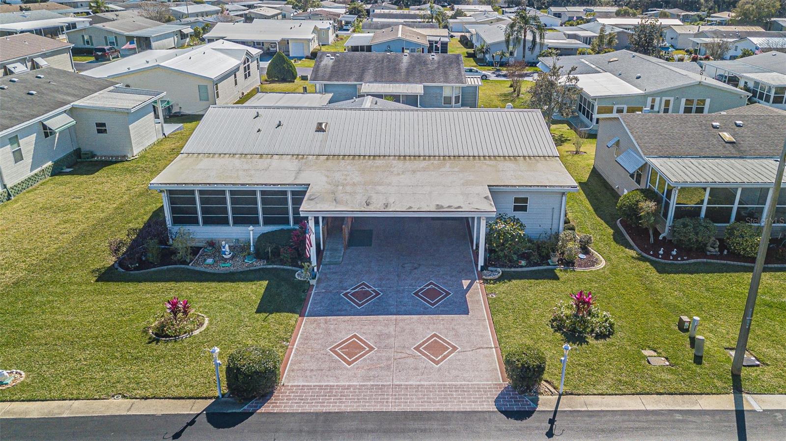 37532 NEW HORIZONS BLVD, ZEPHYRHILLS, FL, 33541