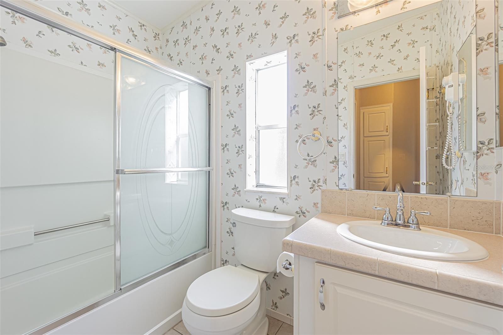 37532 NEW HORIZONS BLVD, ZEPHYRHILLS, FL, 33541