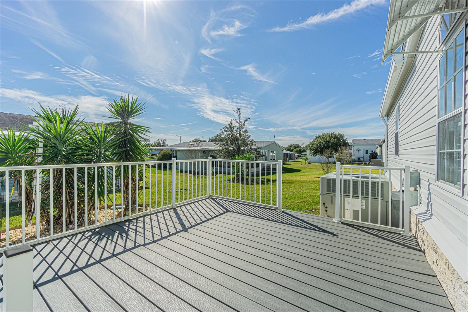 37532 NEW HORIZONS BLVD, ZEPHYRHILLS, FL, 33541