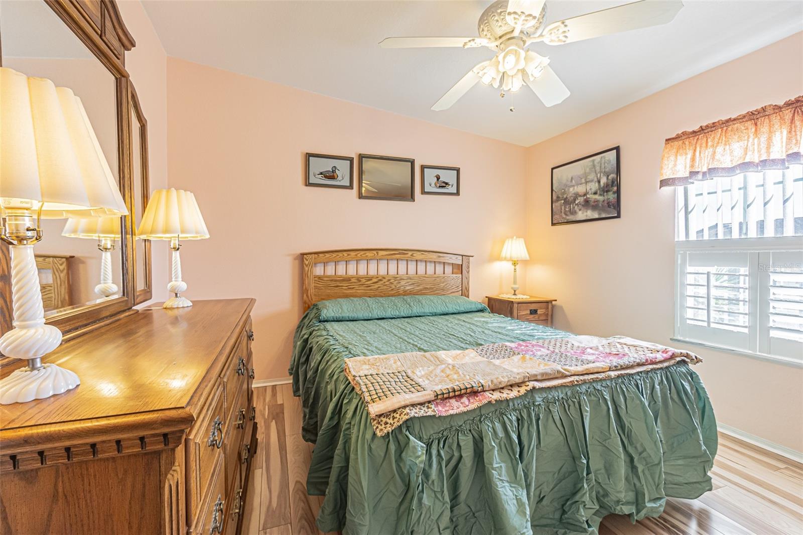 37532 NEW HORIZONS BLVD, ZEPHYRHILLS, FL, 33541