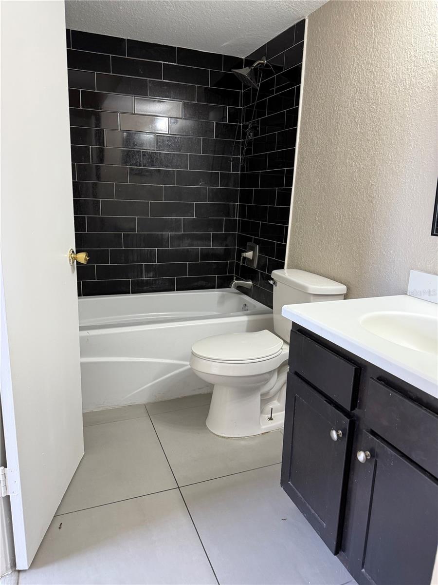 5635 DEVONBRIAR WAY #103, ORLANDO, FL, 32822