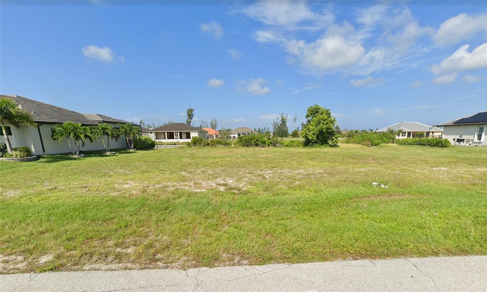 718 NW 38TH PL, CAPE CORAL, FL, 33993
