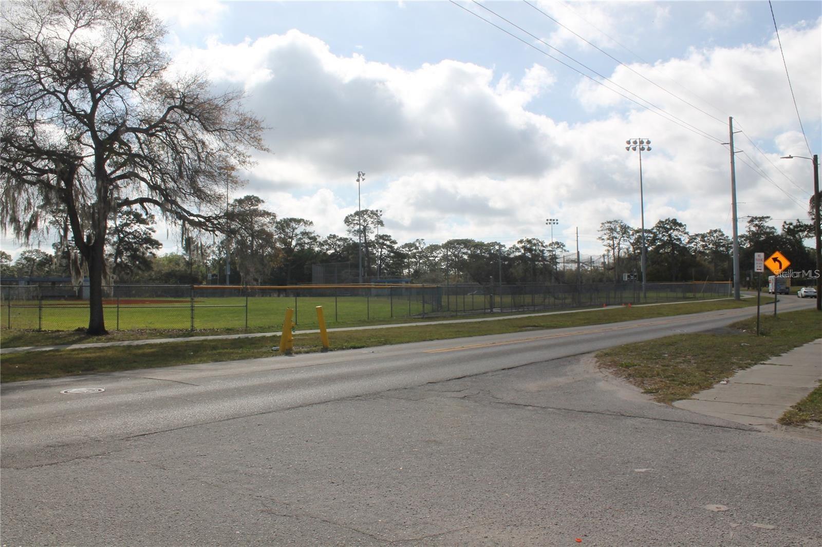 2020 E WOOD ST, TAMPA, FL, 33604