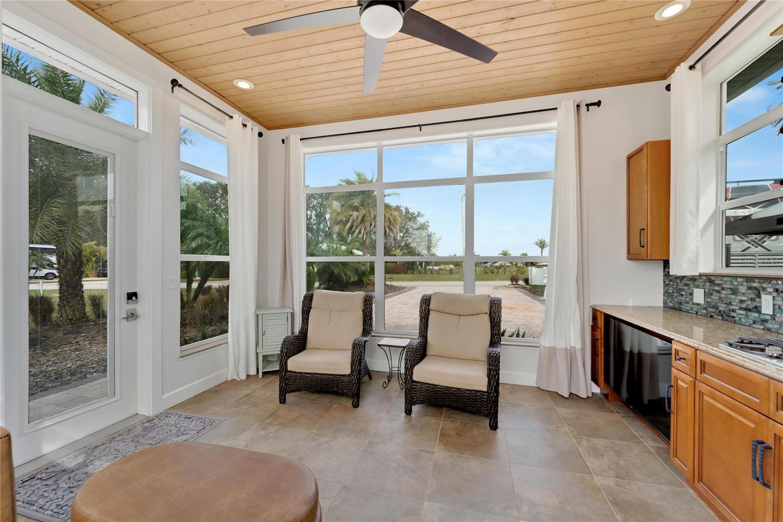 3250 RED TAIL HAWK DR, POLK CITY, FL, 33868