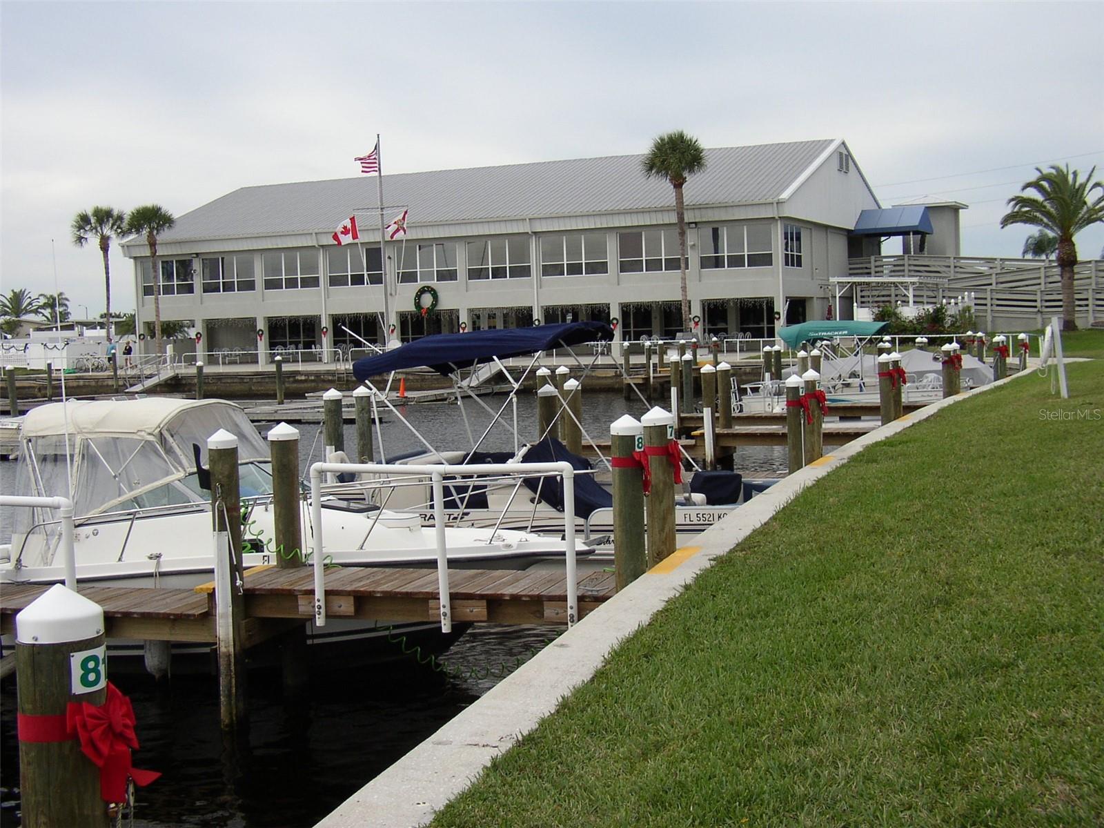 525 BLACKBURN BLVD, NORTH PORT, FL, 34287