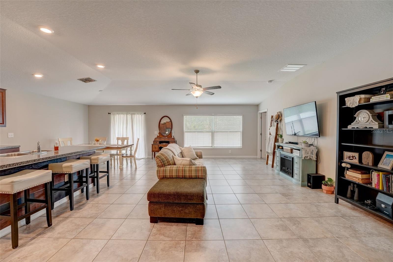1740 BROAD WINGED HAWK DR, RUSKIN, FL, 33570