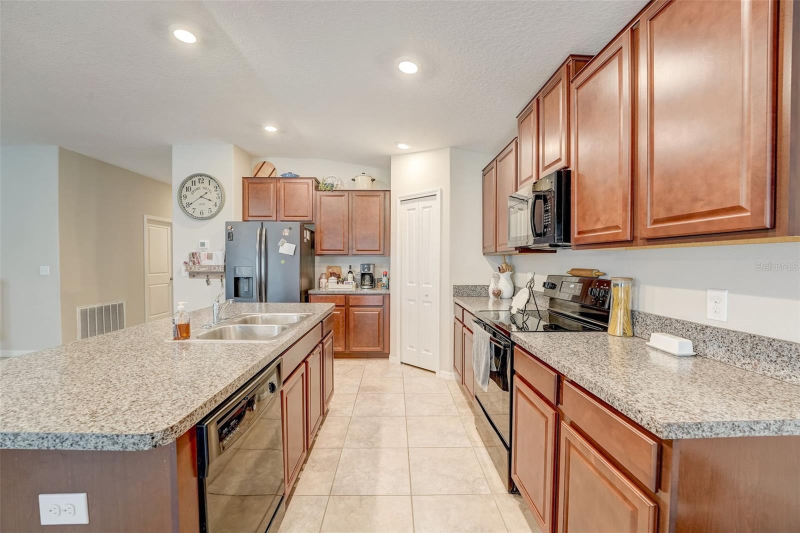1740 BROAD WINGED HAWK DR, RUSKIN, FL, 33570