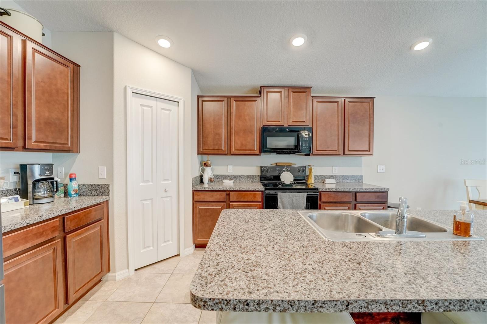 1740 BROAD WINGED HAWK DR, RUSKIN, FL, 33570