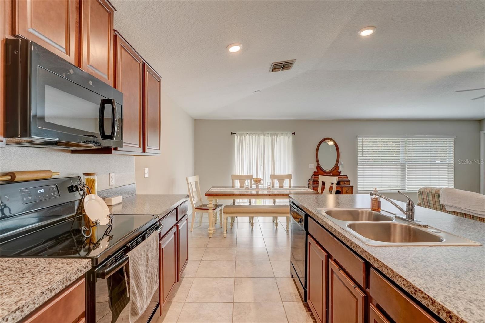 1740 BROAD WINGED HAWK DR, RUSKIN, FL, 33570