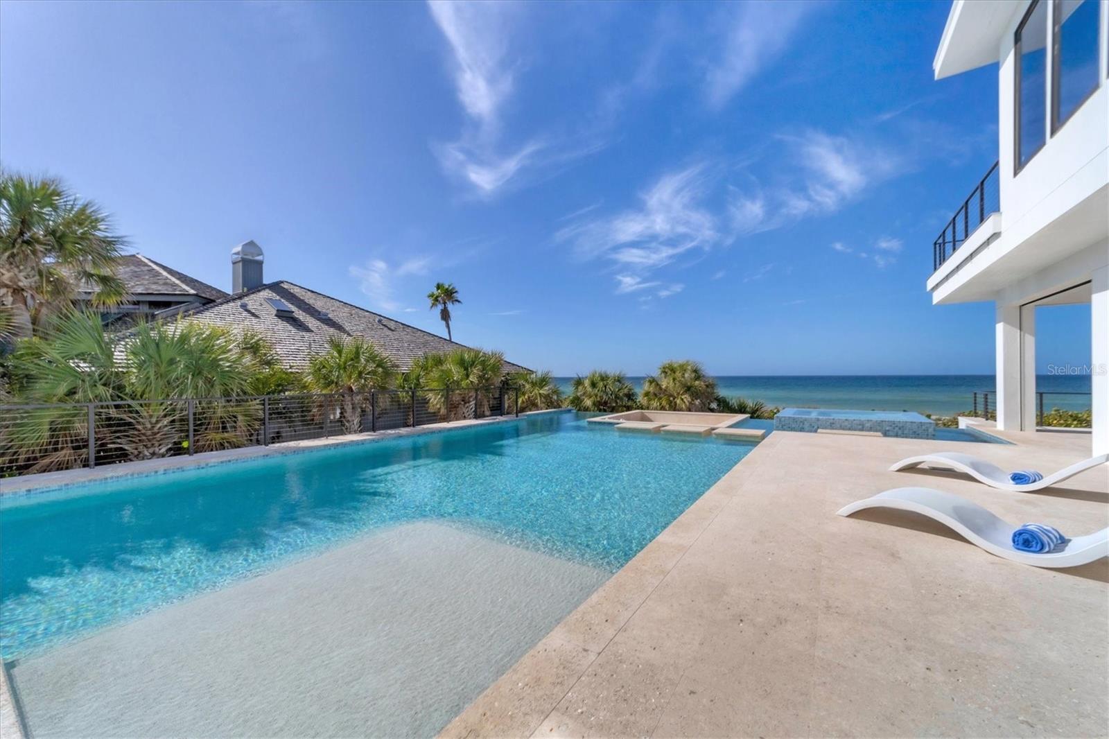 D6134421 Property Photo