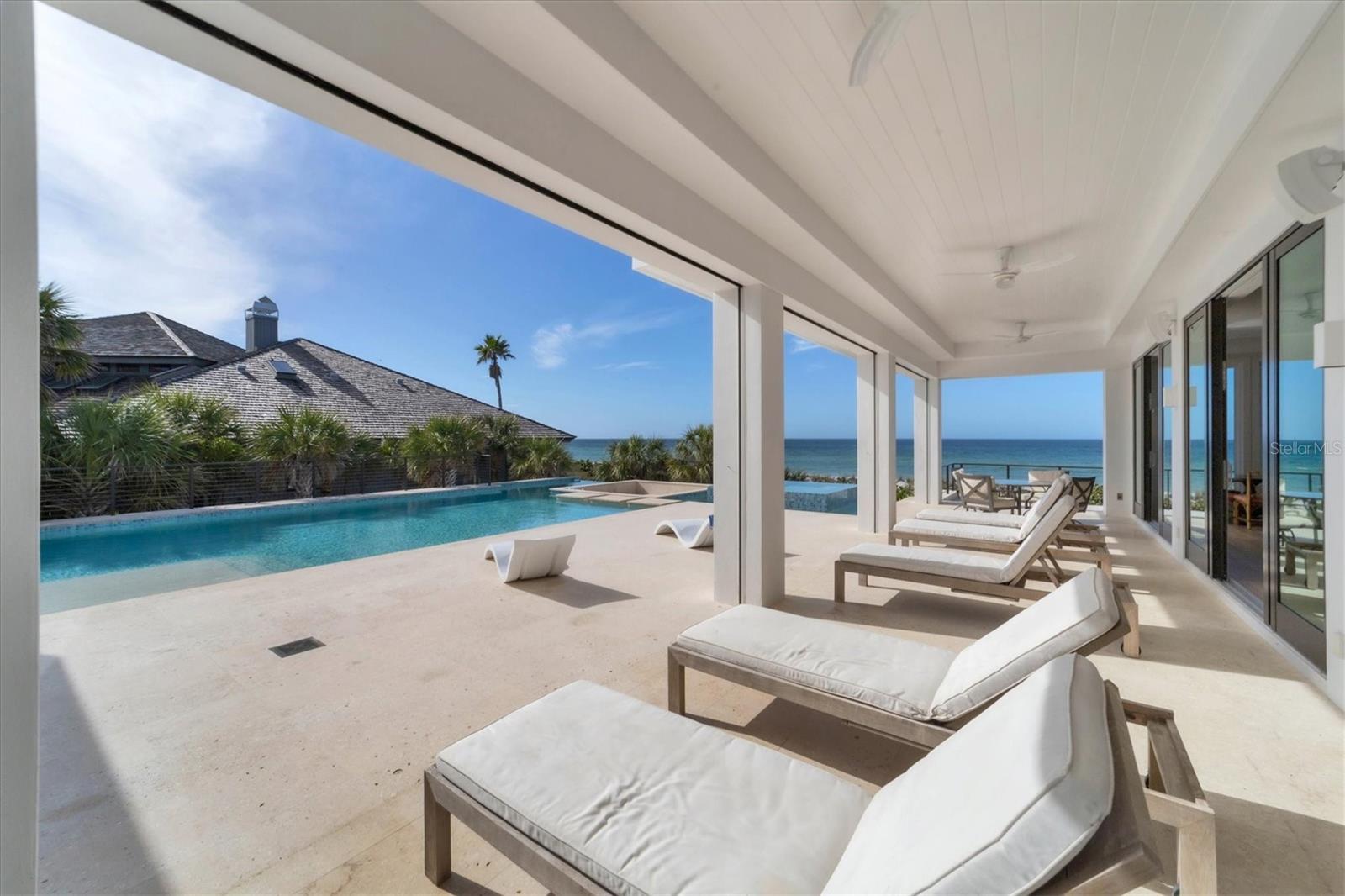 D6134421 Property Photo