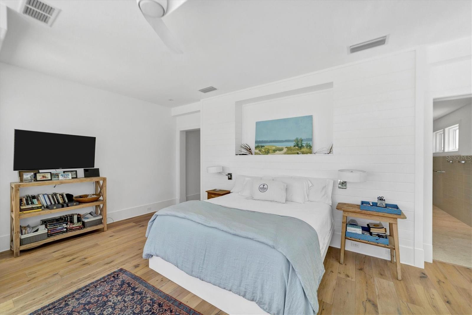 D6134421 Property Photo