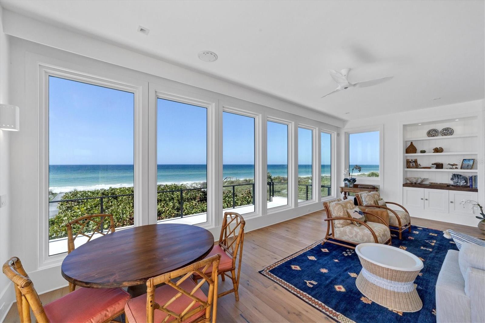 D6134421 Property Photo