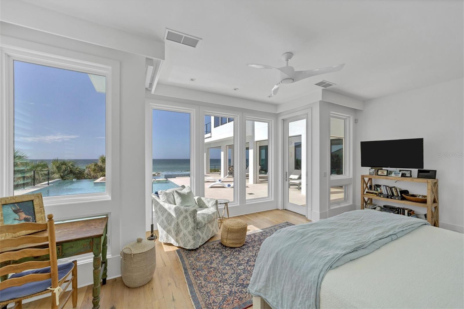 D6134421 Property Photo