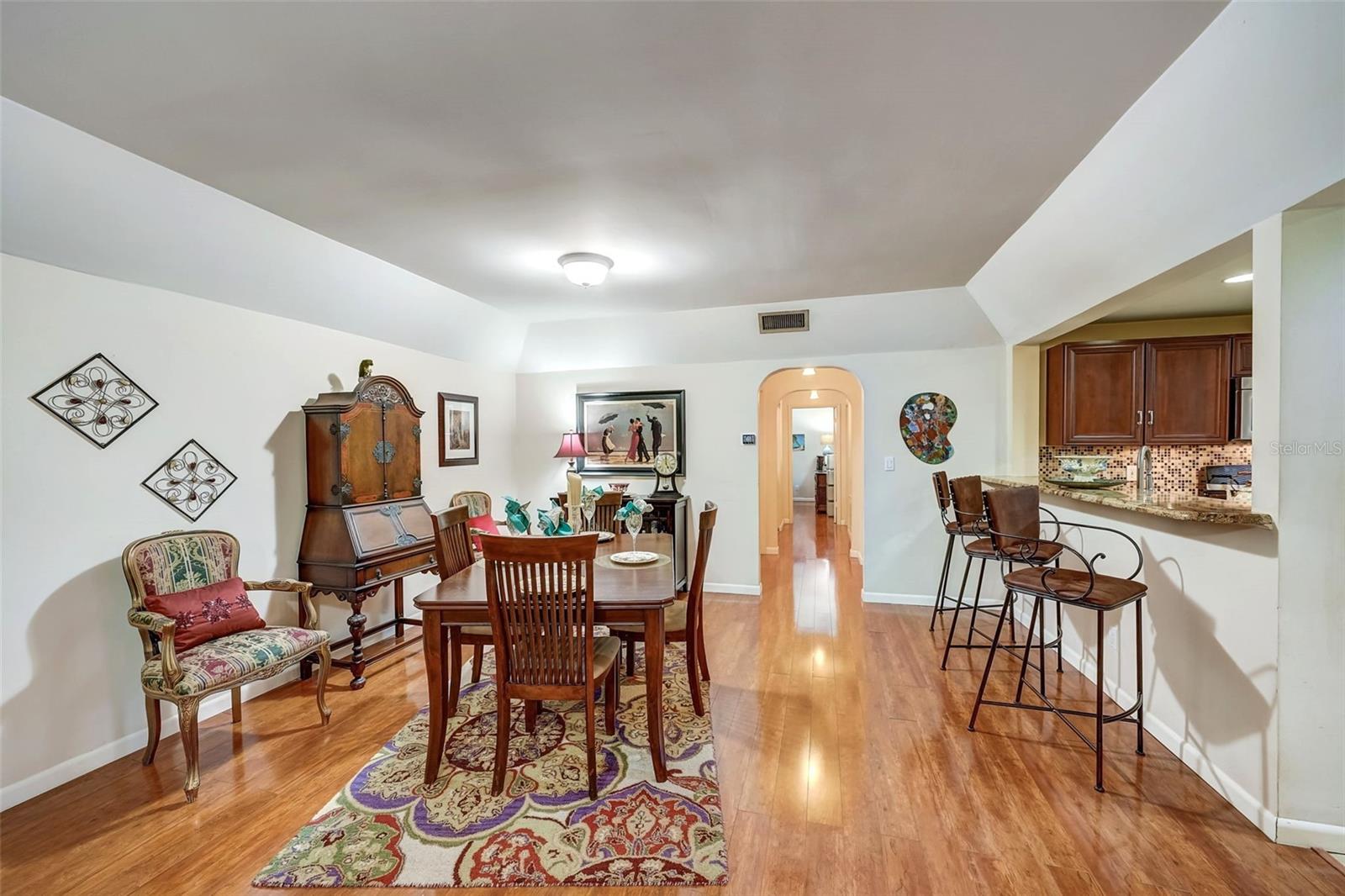 2301 CORDOVA GRN, SEMINOLE, FL, 33777