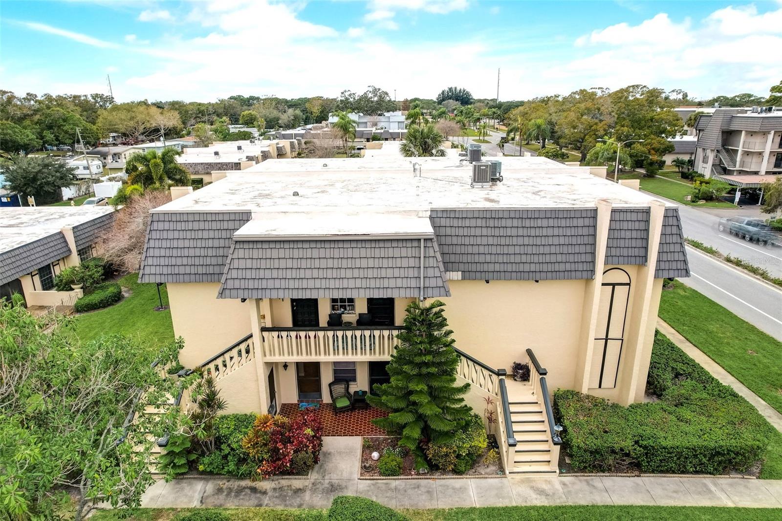2301 CORDOVA GRN, SEMINOLE, FL, 33777