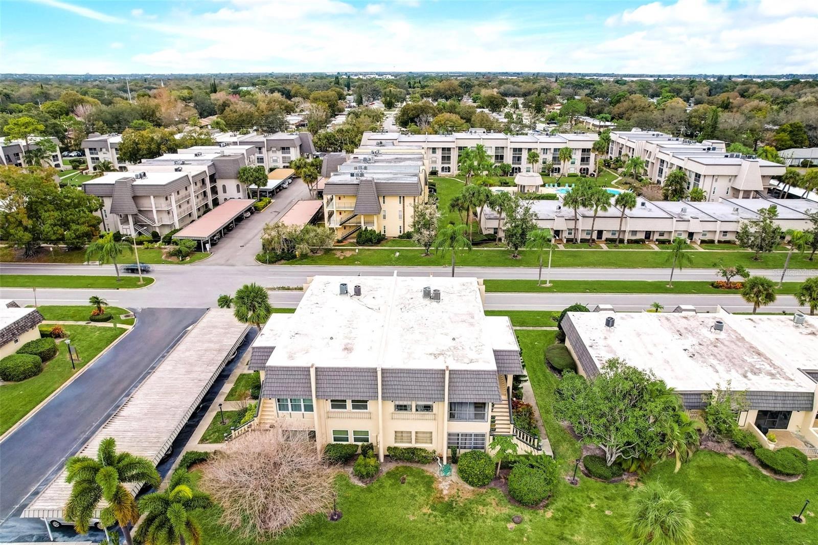2301 CORDOVA GRN, SEMINOLE, FL, 33777