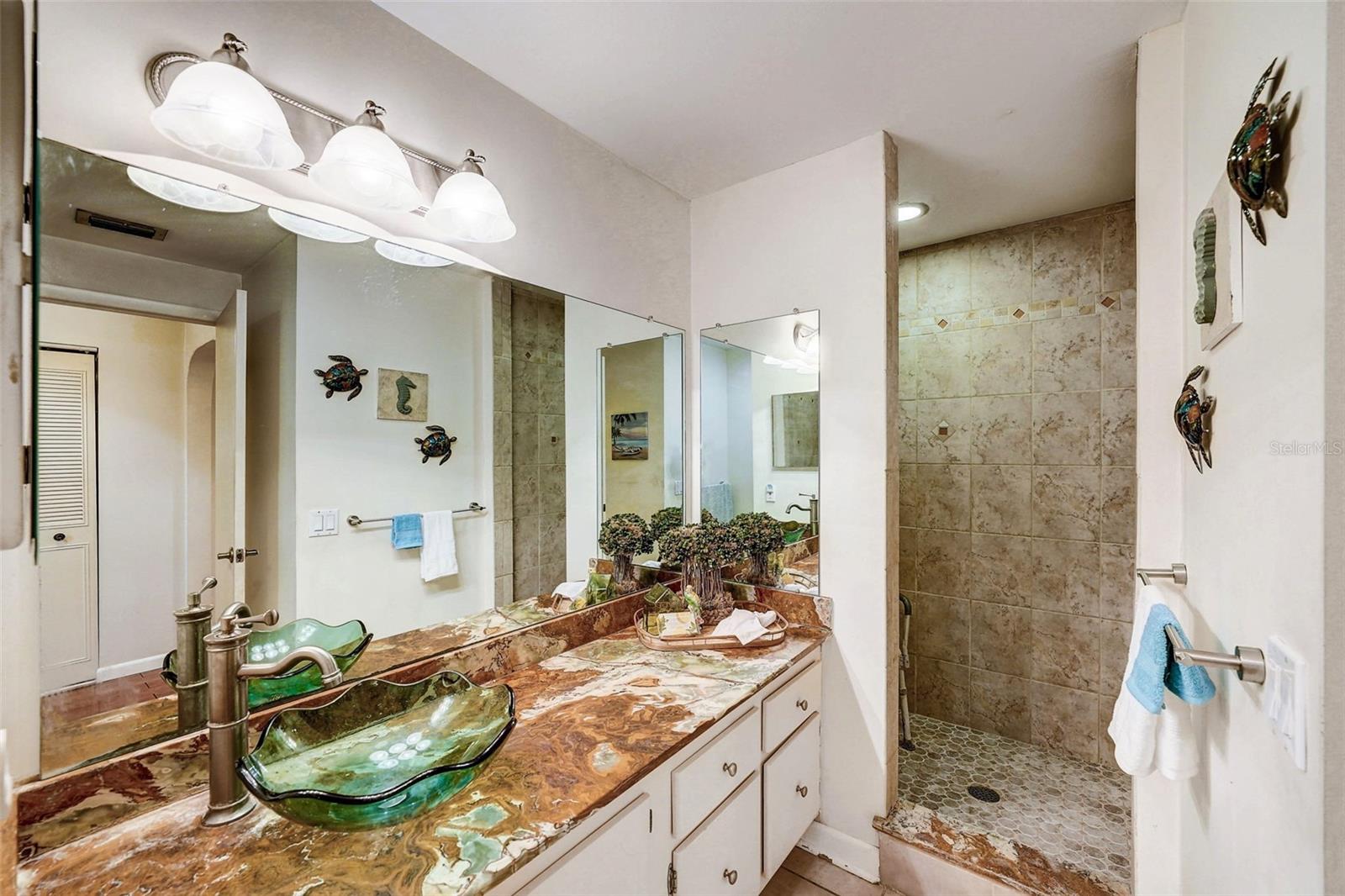 2301 CORDOVA GRN, SEMINOLE, FL, 33777