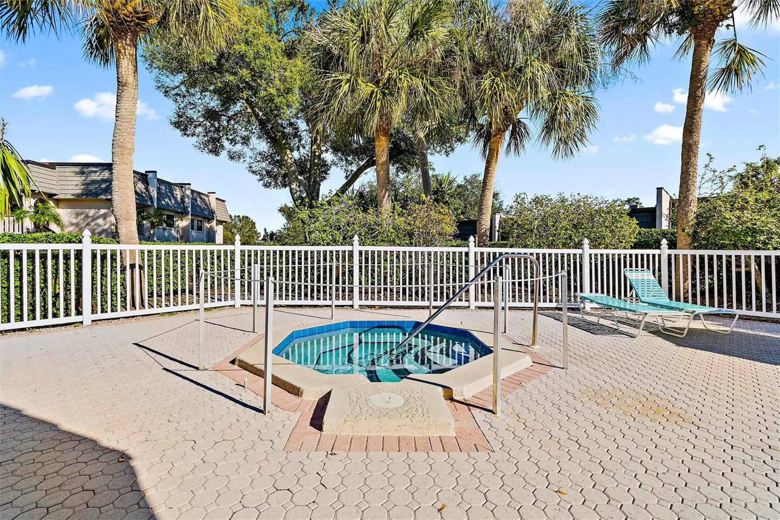 2301 CORDOVA GRN, SEMINOLE, FL, 33777