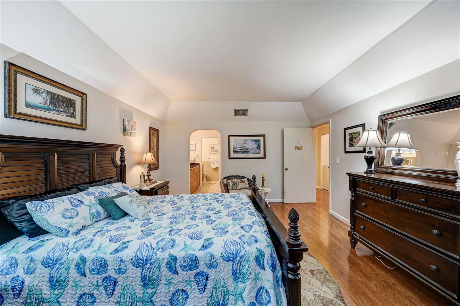 2301 CORDOVA GRN, SEMINOLE, FL, 33777
