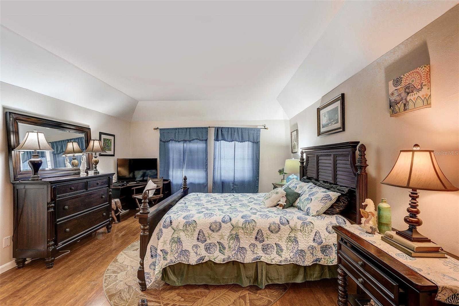2301 CORDOVA GRN, SEMINOLE, FL, 33777