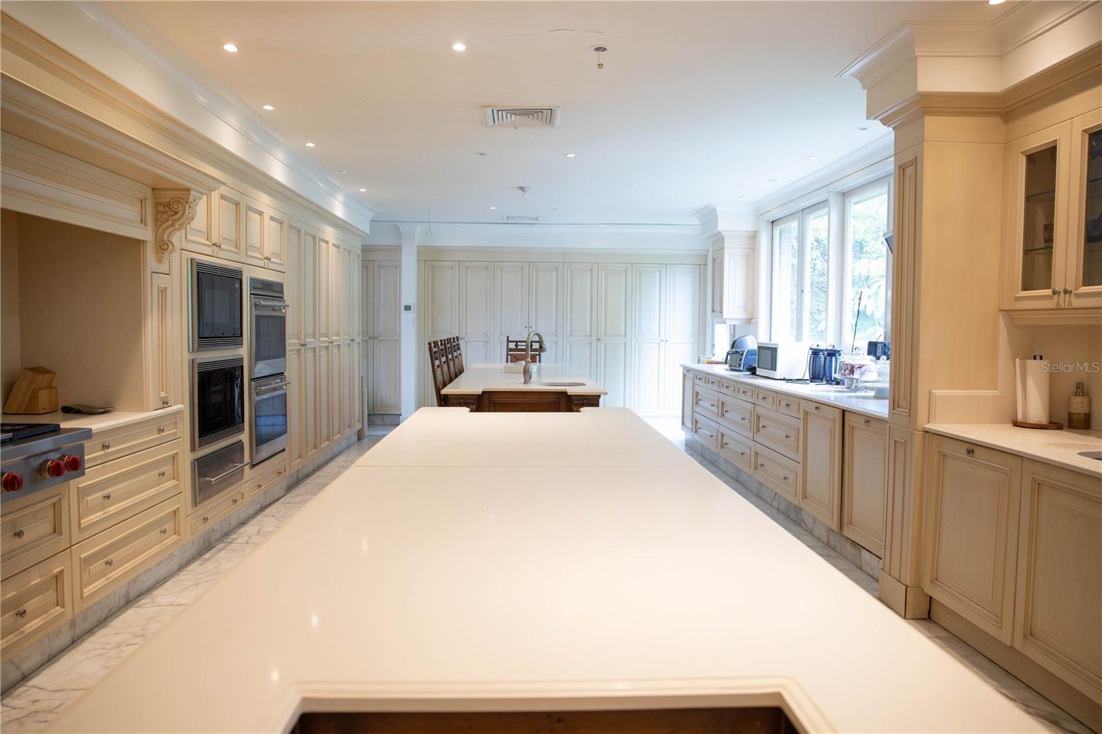 PR9104086 Property Photo