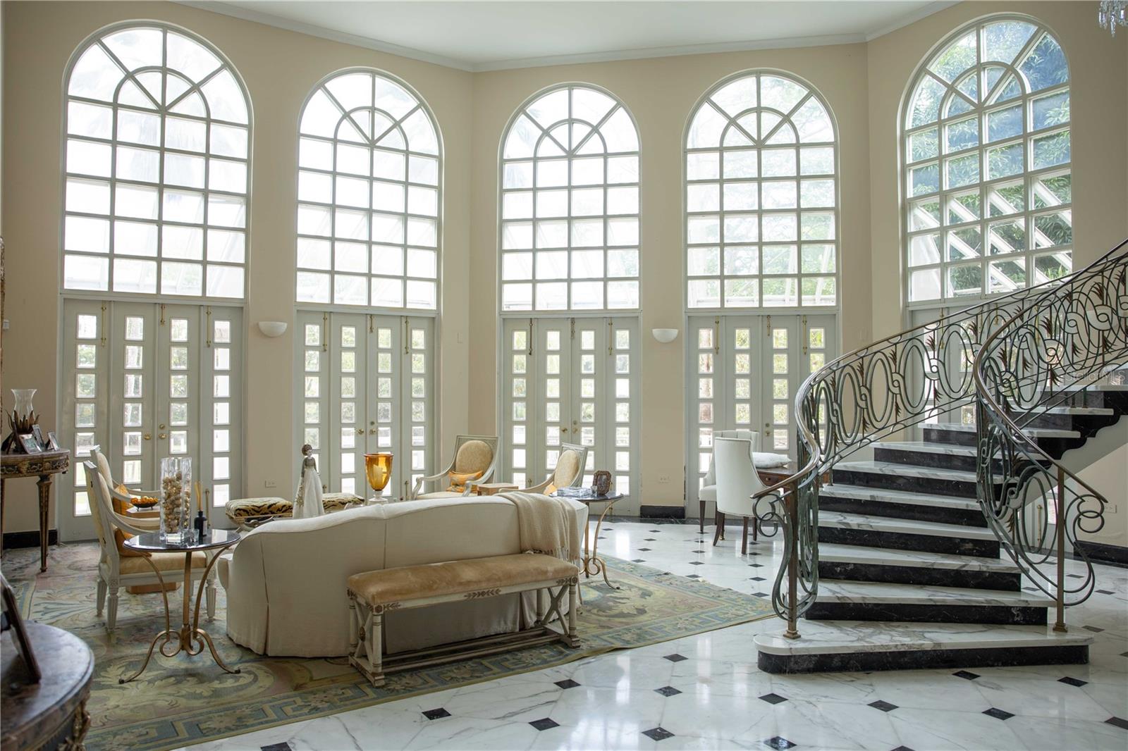 PR9104086 Property Photo