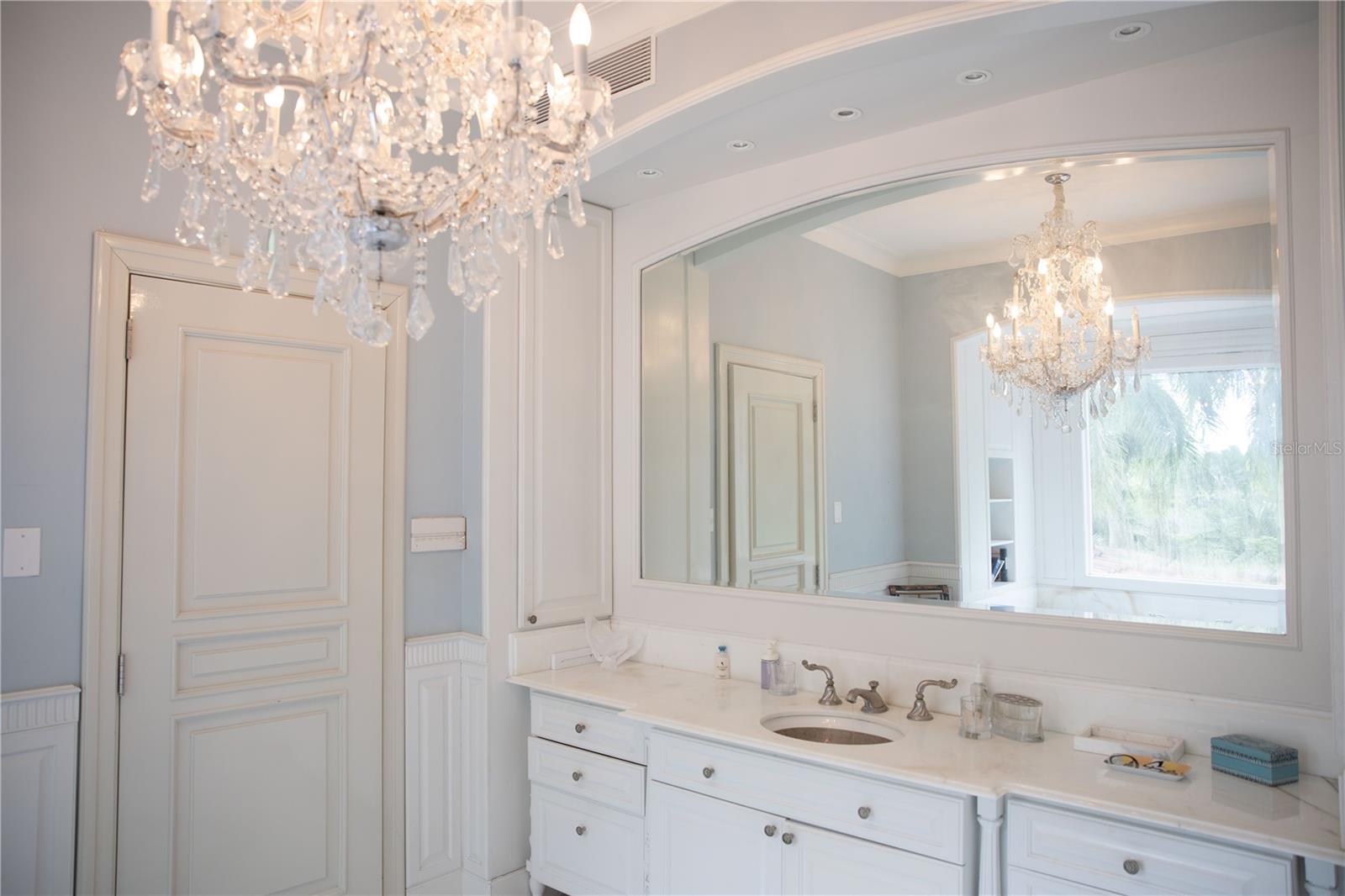 PR9104086 Property Photo