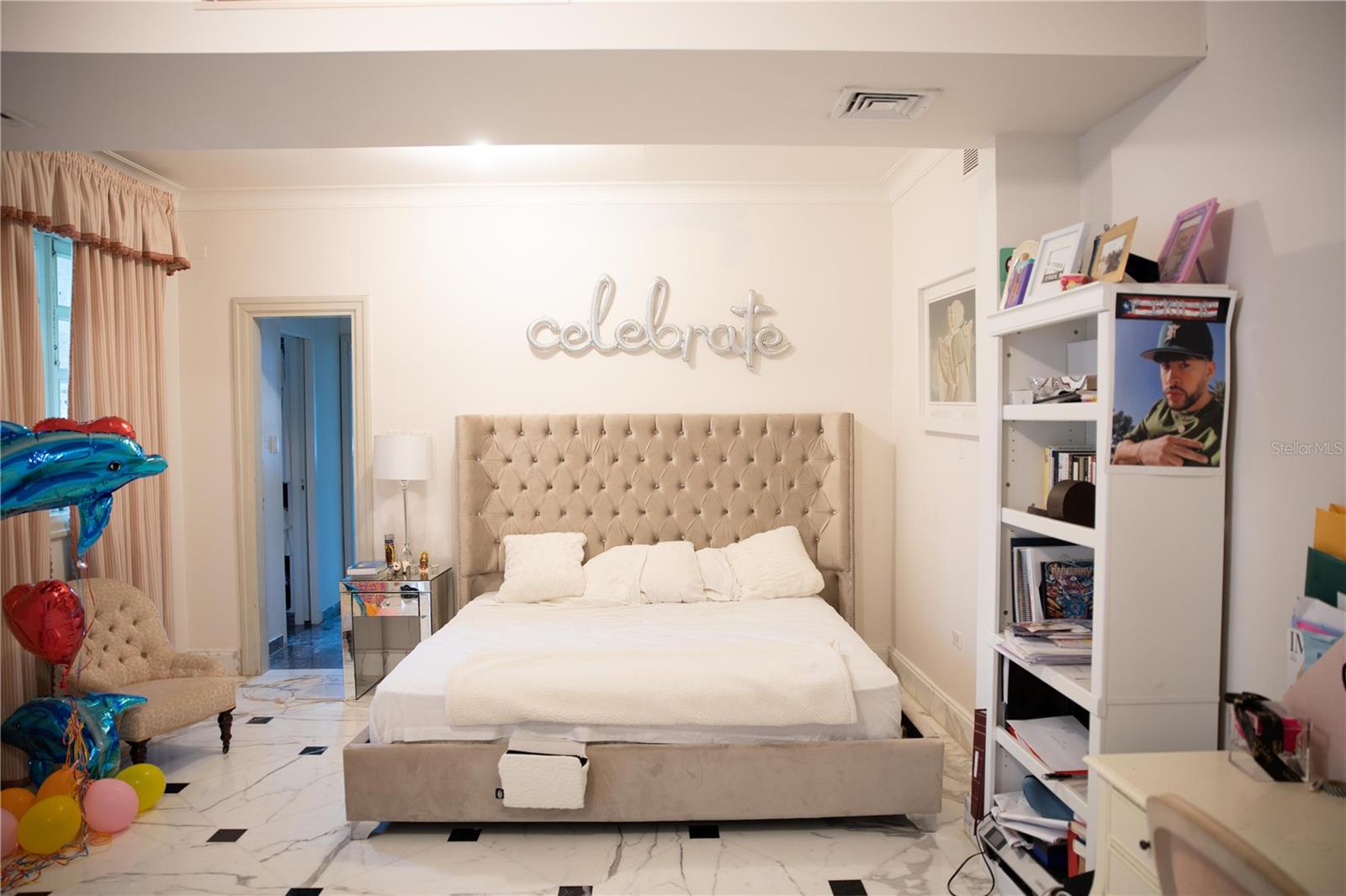 PR9104086 Property Photo